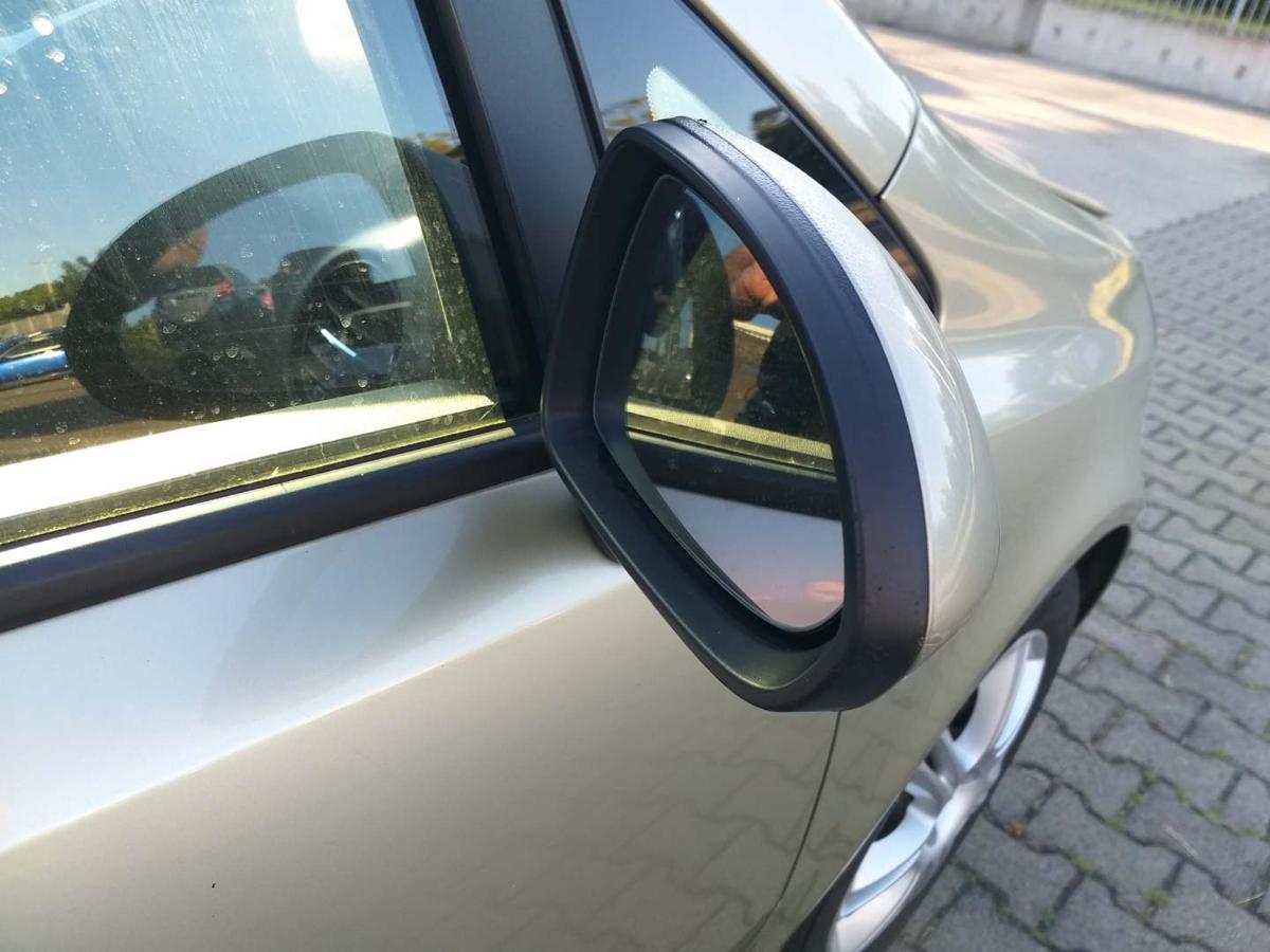 Opel Corsa D original Außenspiegel rechts elektrisch verstellbar Champagnersilber Z40M Bj.2007
